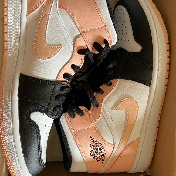 SOLD- Air Jordan 1 Mid Shoe Crimson Tint - Picture 8 of 9